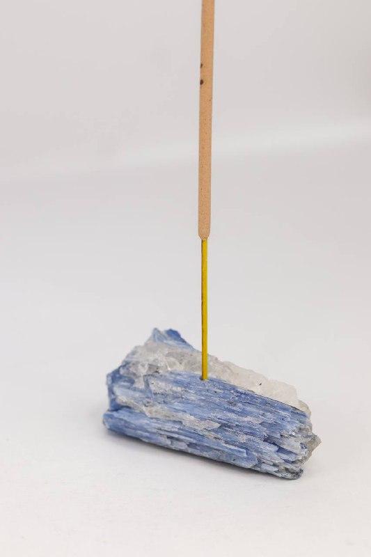 Incensário Cianita Azul Bruta