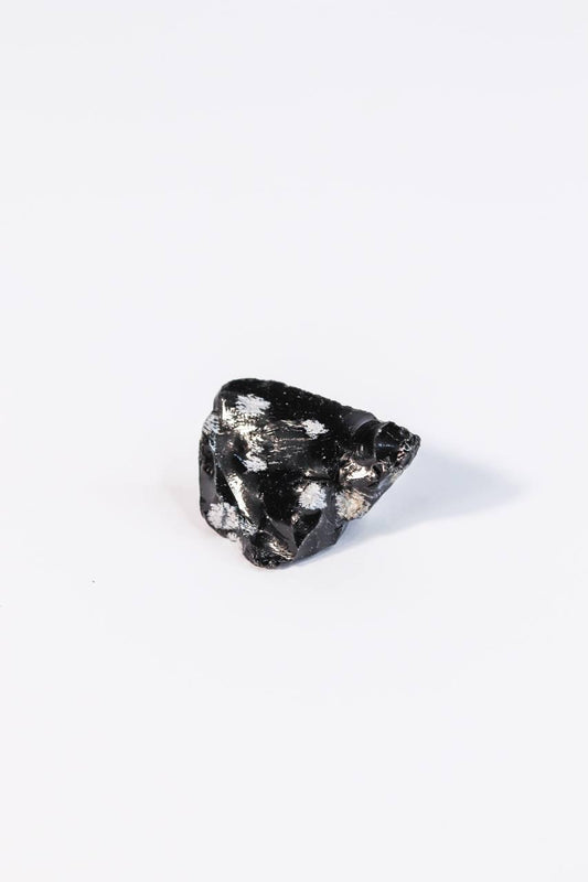 Pedra Obsidiana Flocos de Neve Bruta 12 a 29 gramas