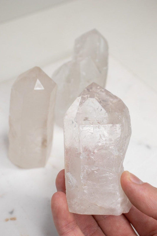 Ponta Quartzo Cristal Bruto de 210 a 300 gramas