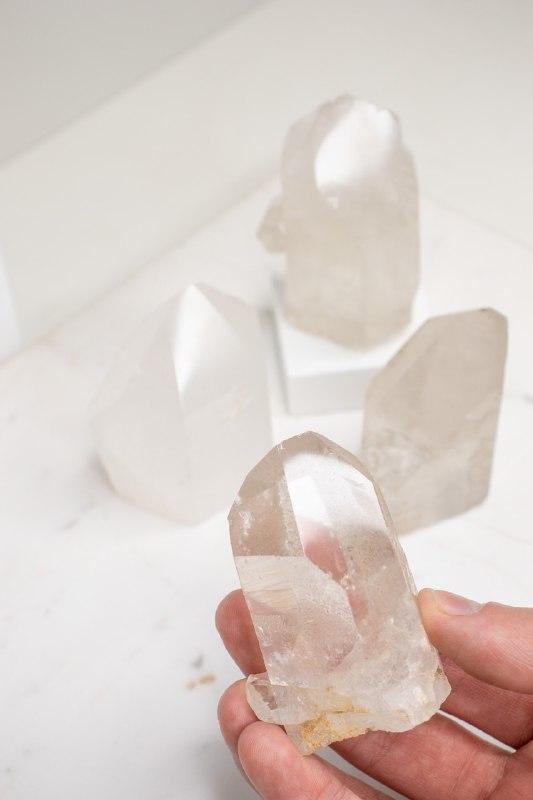 Ponta Quartzo Cristal Bruto de 153 a 225 gramas