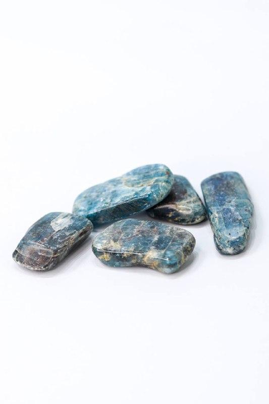 Pedra Cianita Azul Rolada  22 a 30 gramas