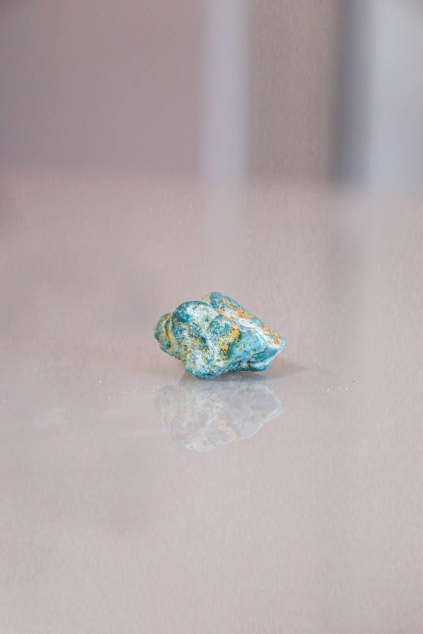 Pedra Turquesa Natural Bruta 5 a 9 gramas