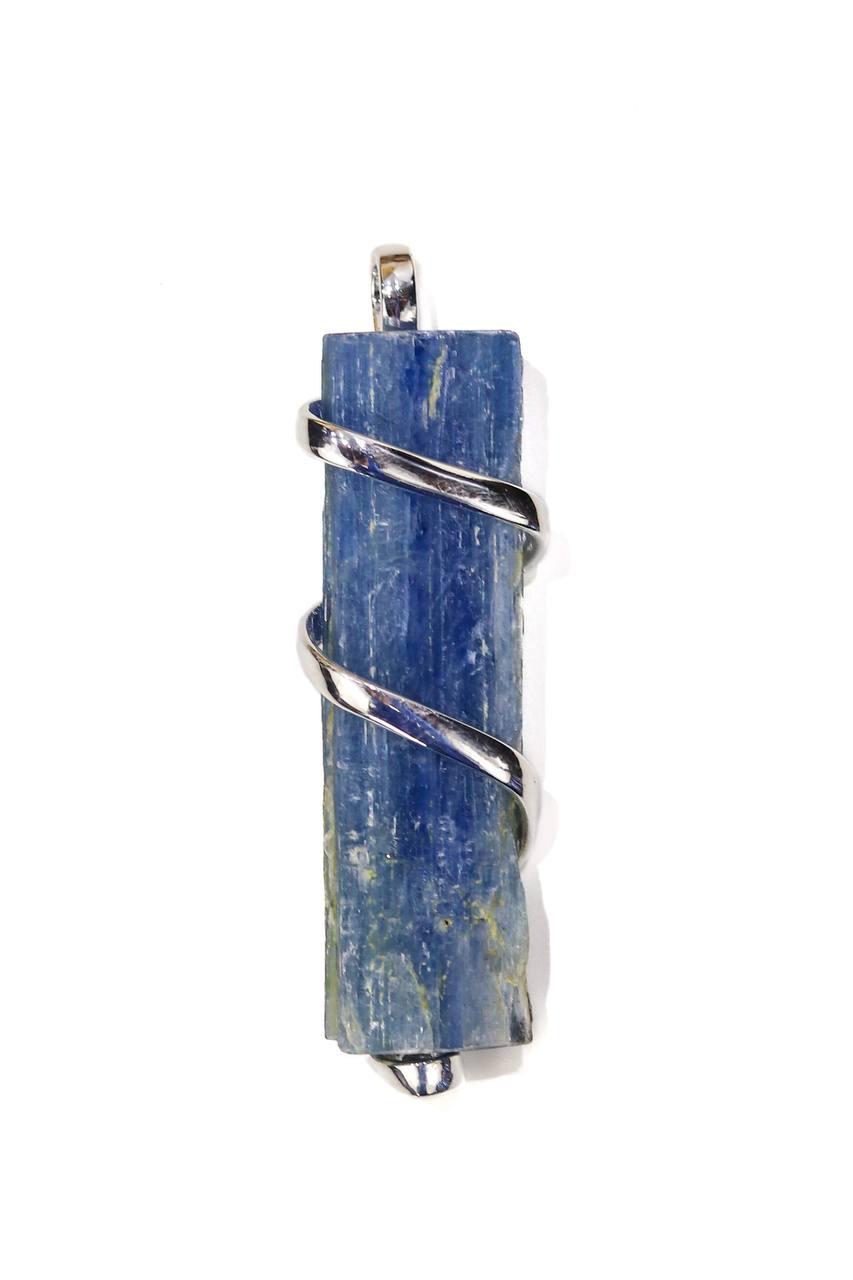 Pingente Cianita azul bruta espiral banho prata