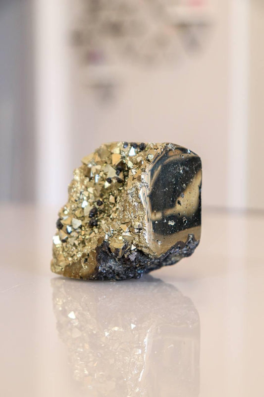 Pedra Pirita Semi Polida 380 gramas