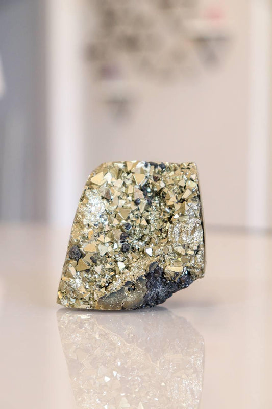 Pedra Pirita Semi Polida 380 gramas