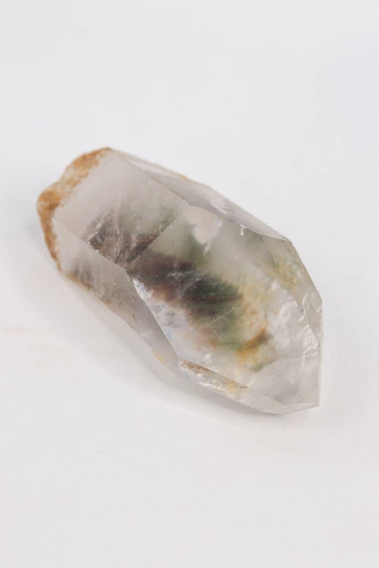 Pedra Ponta de Quartzo com Clorita 115 a 143 gramas