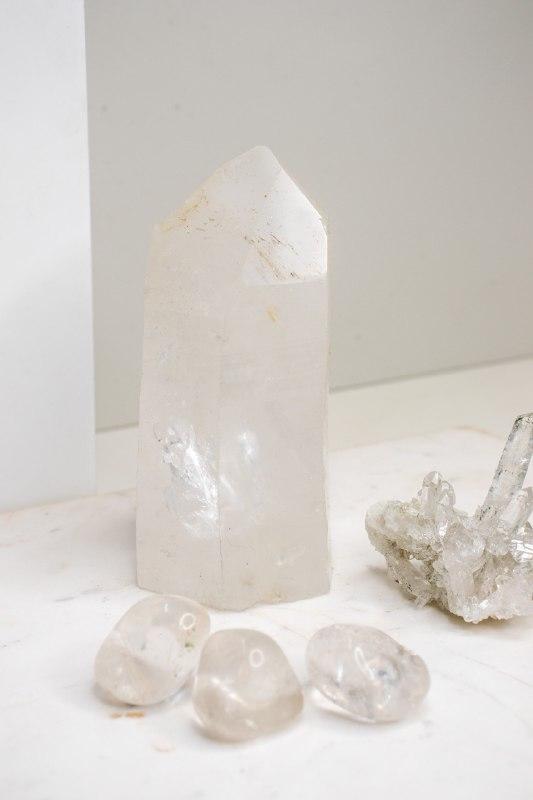 Pedra Quartzo Cristal Bruto de 616 gramas