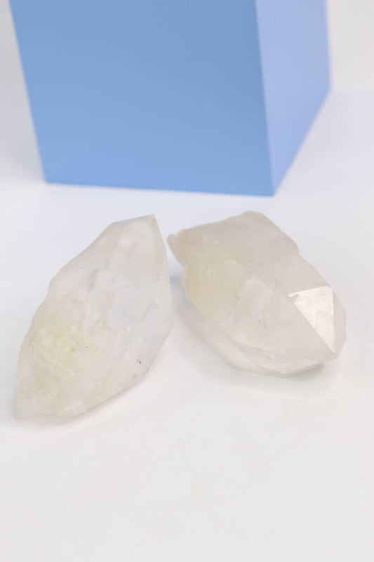 Pedra Ponta Cristal Lemurian Arquivista Bruto 130 a 137 gramas