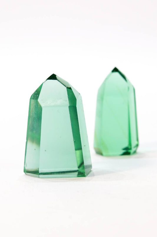 Ponta Obsidiana Verde  23 a 39 gramas aprox.