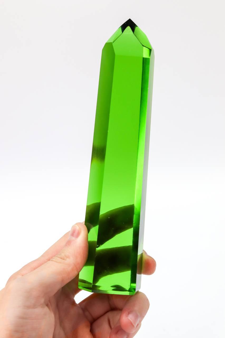 Ponta Obsidiana Verde Cristal Dow 415 gramas aprox.