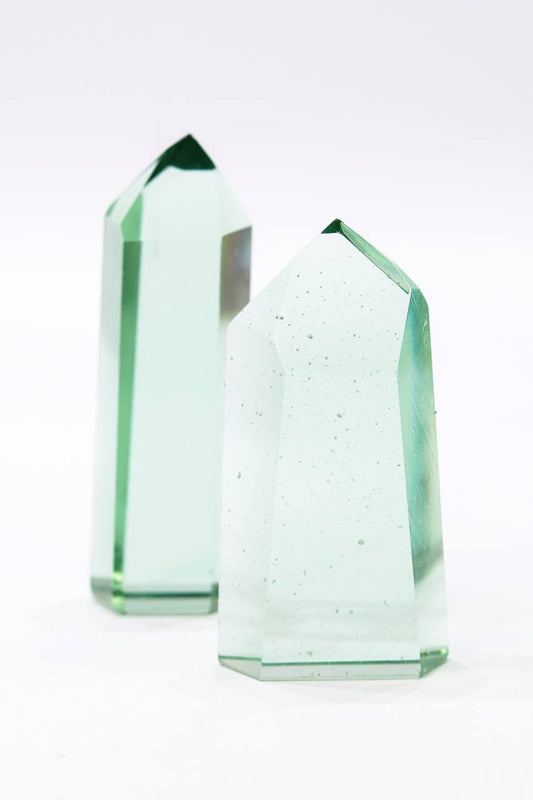 Ponta Obsidiana Verde Claro 80 a 85 gramas aprox.