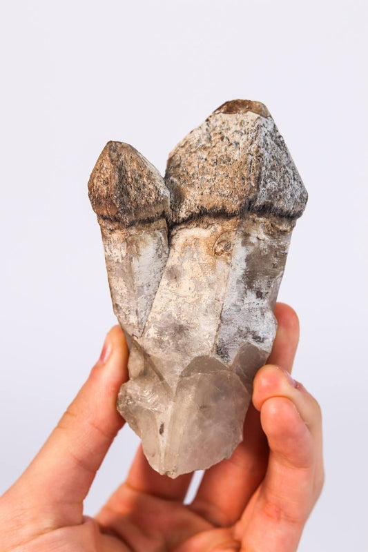 Pedra Ponta Cristal de Quartzo Cetro Bruto 235 gramas