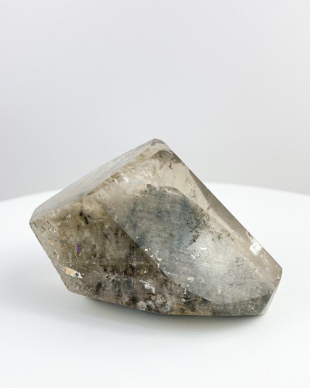 Pedra Quartzo Xamã Forma Polida 245 gramas