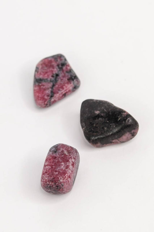 Pedra da Rodonita rolada 11 a 15 gramas