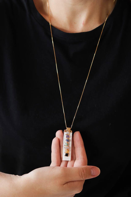 Colar Selenita Chakras Longo Banho Ouro