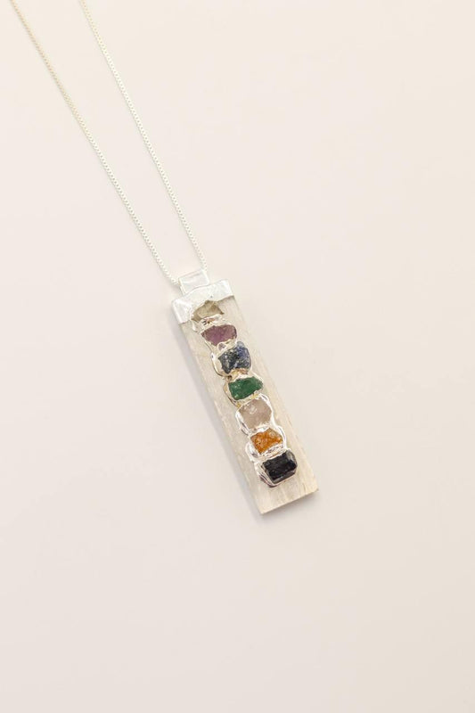 Colar Selenita Chakras Longo Banho Prata