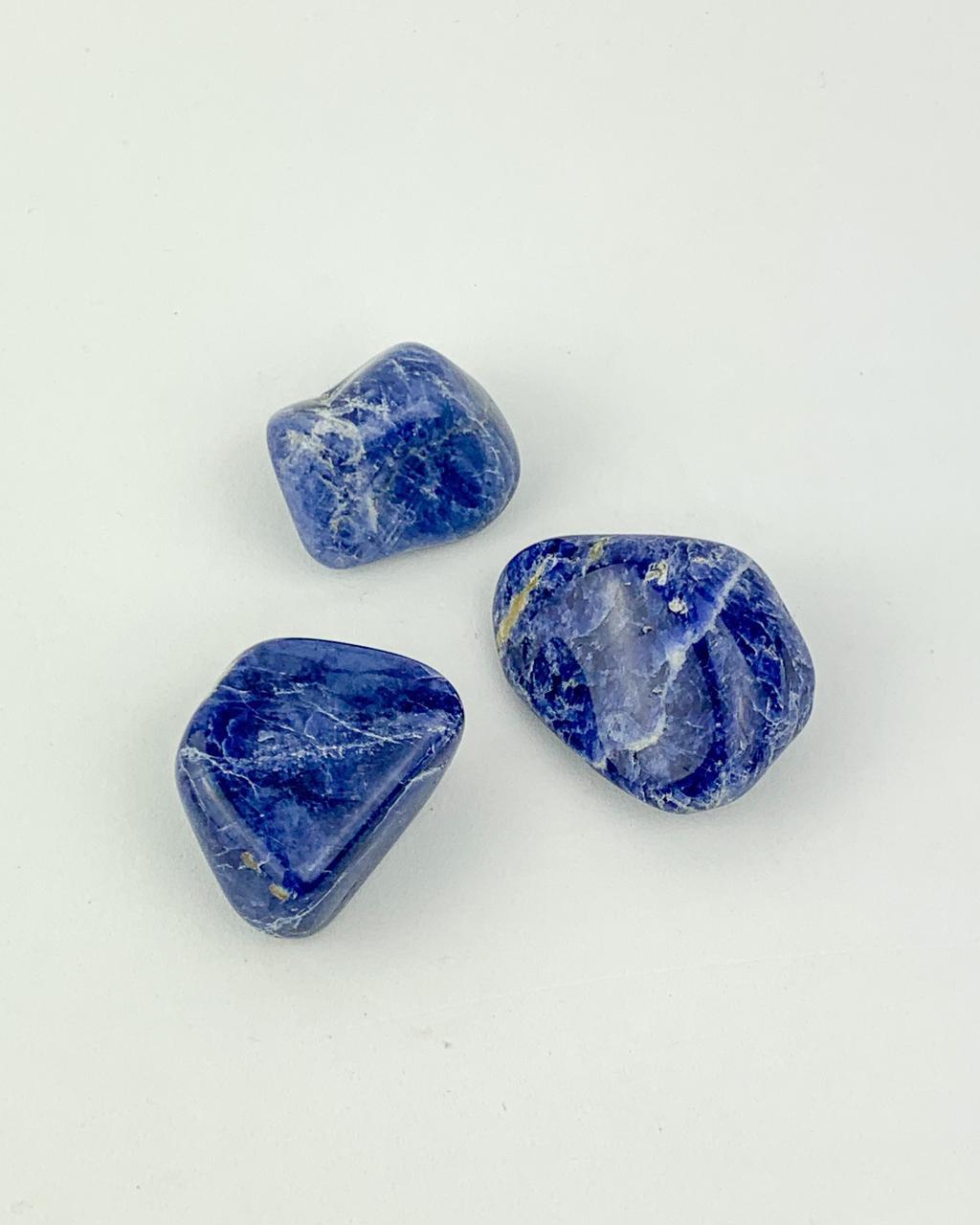 Pedra Sodalita rolada 20 a 35 gramas