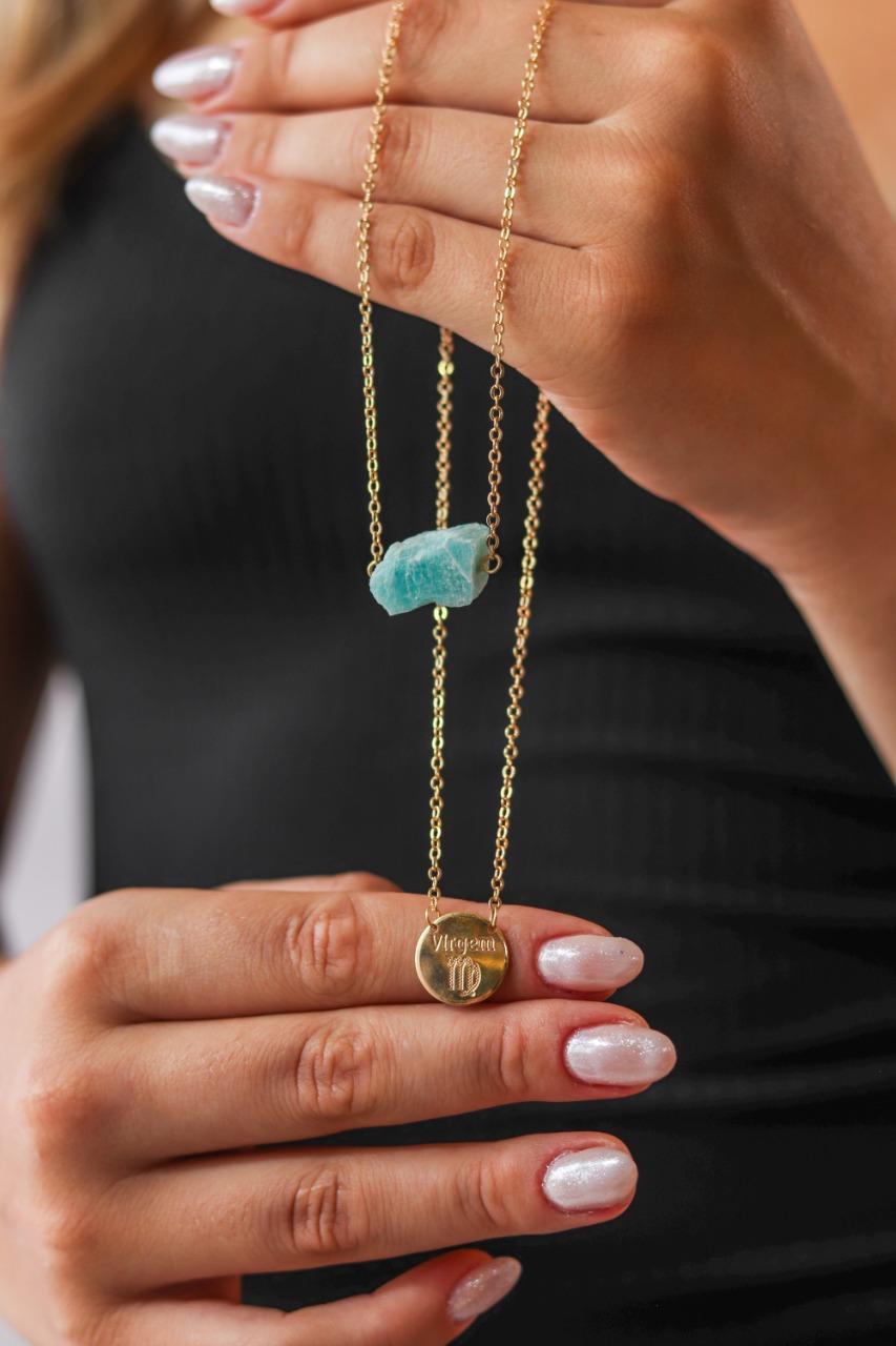 Escapulário Signo Virgem - Pedra Amazonita Bruta banhado Ouro